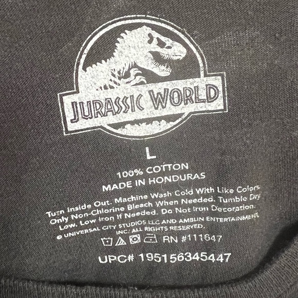 Jurassic Park “Send More Tourists” T-Rex Graphic Tee - Picture 4 of 5